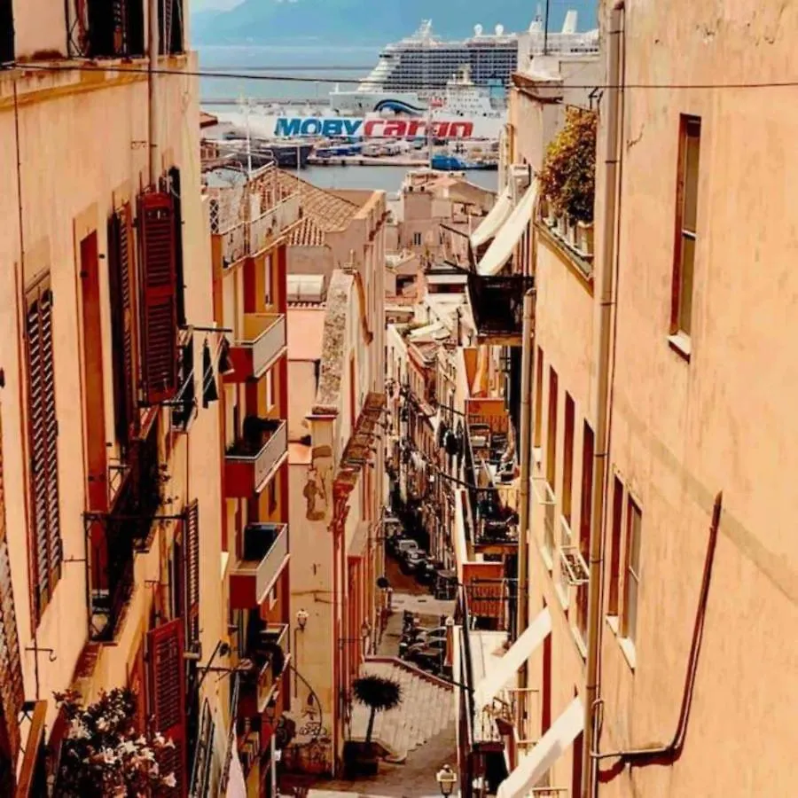 Panorama Di Mare Suite Via Cima Cagliari Centro 0*,  Italie
