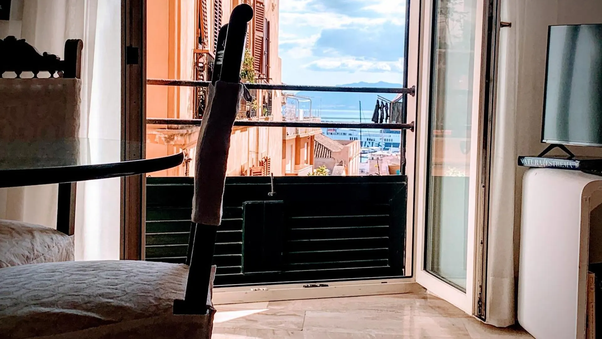 Panorama Di Mare Suite Via Cima Cagliari Centro 0*,  Italie